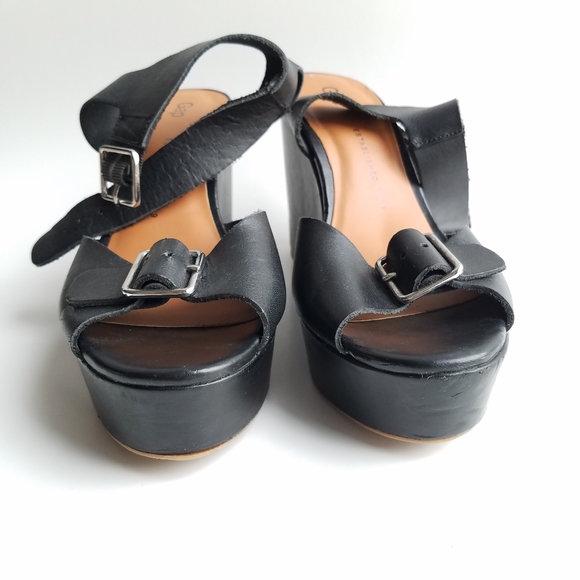 Gap black leather platform wedge sandals - Picture 3 of 12
